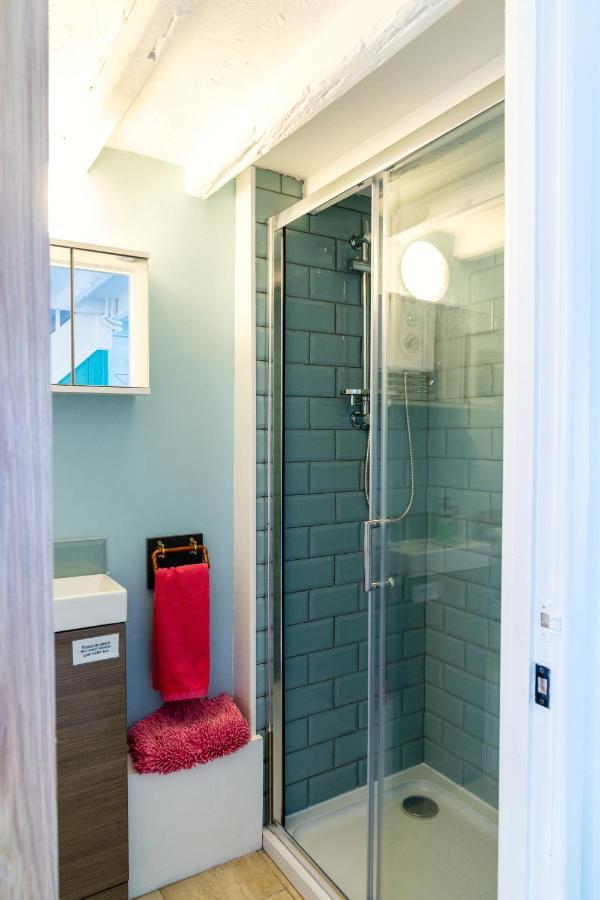 Bwthyn Gweilch Villa Макънтлет Екстериор снимка
